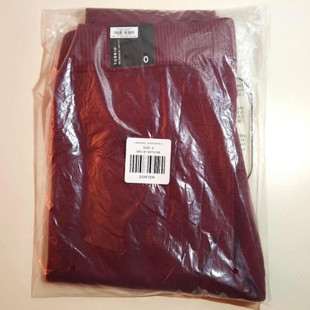 ❤NWT TORRID WINTER SWEATER LEGGING - WINE COLOR - PLUS SIZE - Picture 13 of 15